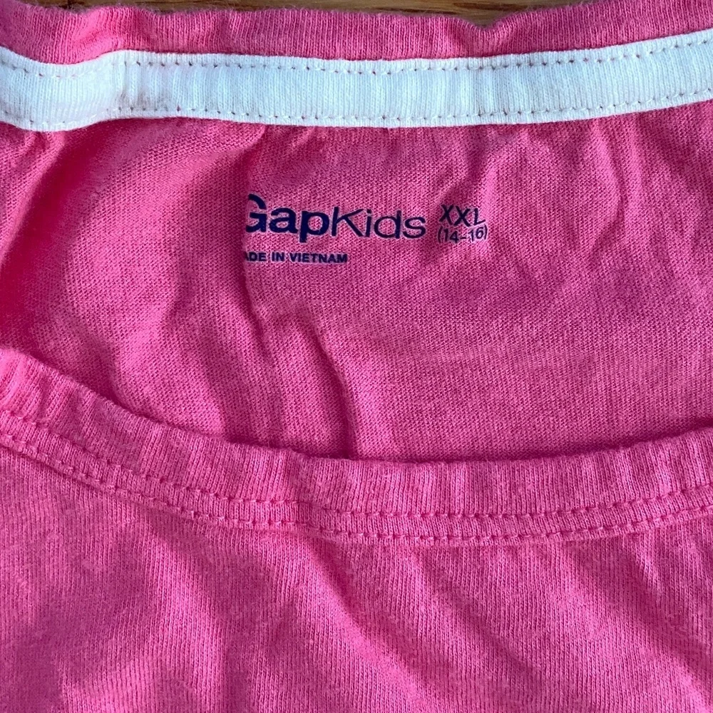GapKids Khaki Crops + Graphic Short-Sleeve Tee XXL (14-16)